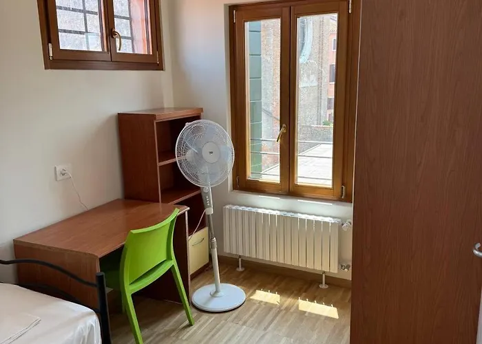 Auberge de jeunesse S. Fosca - Cpu *